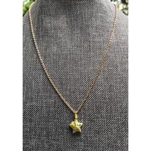 {Jaded Royalty} Pearl star necklace